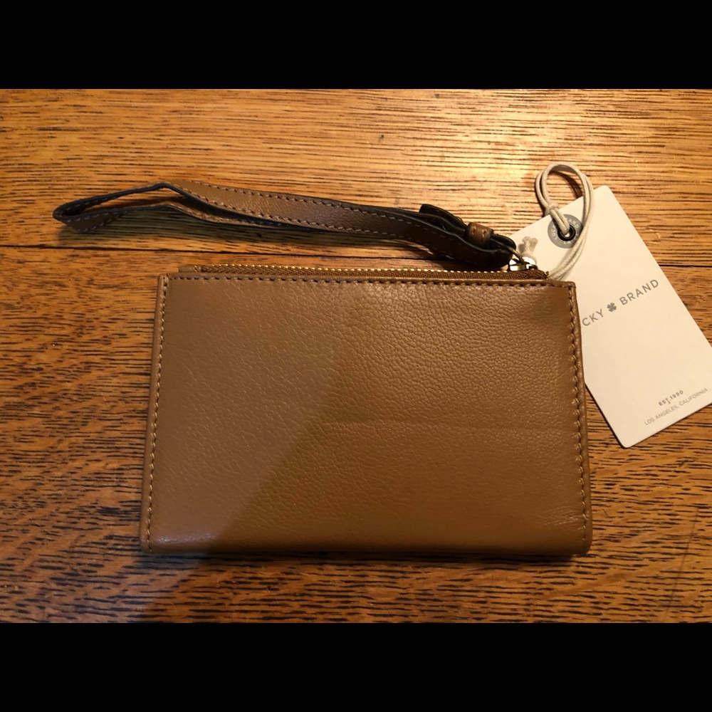 Lucky Brand Card Wallet - Picture 3 of 11